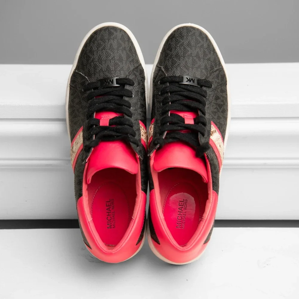 Michael Kors Shoes Sz 9 Black Monogram Hot Pink Snakeskin Stripe Sporty Sneakers